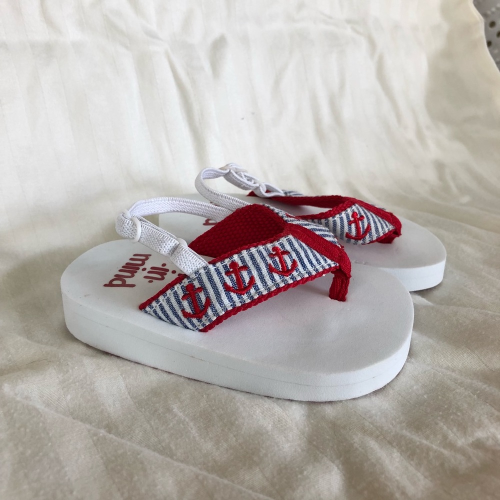 Anchor Flip Flops - size 2